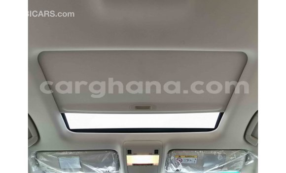 Ra Imported Toyota Land Cruiser funfun Ọkọ̀ in Import - Dubai ni Ashanti Ra Imported Toyota Land Cruiser funfun Ọkọ̀ in Import - Dubai ni Ashanti