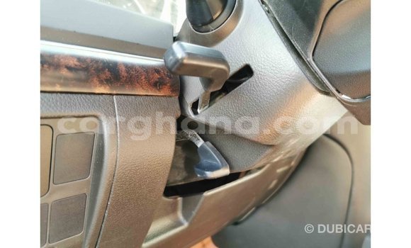 Ra Imported Toyota Land Cruiser Miiran Ọkọ̀ in Import - Dubai ni Ashanti Ra Imported Toyota Land Cruiser Miiran Ọkọ̀ in Import - Dubai ni Ashanti