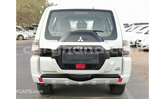 Ra Imported Mitsubishi Pajero funfun Ọkọ̀ in Import - Dubai ni Ashanti Ra Imported Mitsubishi Pajero funfun Ọkọ̀ in Import - Dubai ni Ashanti