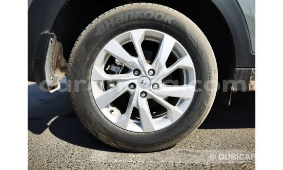 Buy Import Hyundai Tucson Green Car in Import - Dubai in Ashanti Buy Import Hyundai Tucson Green Car in Import - Dubai in Ashanti