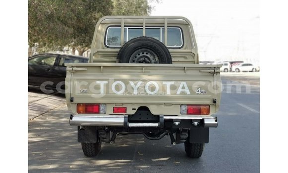 Sayi Imported Toyota Land Cruiser M Mota in Import - Dubai a Ashanti Sayi Imported Toyota Land Cruiser M Mota in Import - Dubai a Ashanti