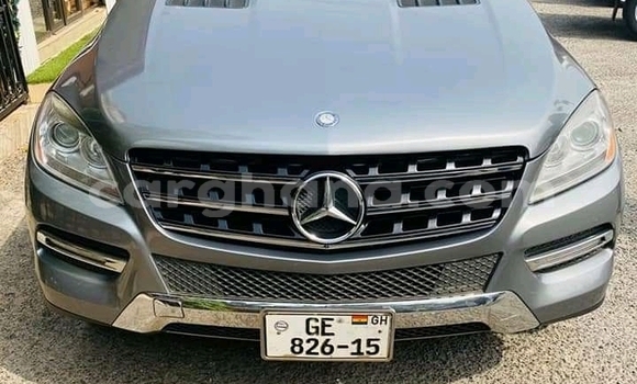 Sayi Na hannu Mercedes‒Benz 300CD Sauran Mota in Accra a Greater Accra Sayi Na hannu Mercedes‒Benz 300CD Sauran Mota in Accra a Greater Accra