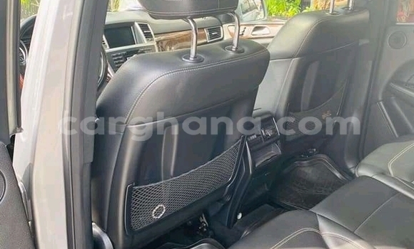 Sayi Na hannu Mercedes‒Benz 300CD Sauran Mota in Accra a Greater Accra Sayi Na hannu Mercedes‒Benz 300CD Sauran Mota in Accra a Greater Accra