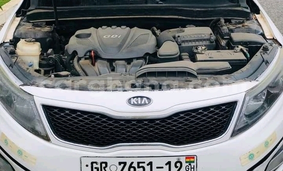 Buy Used Kia Optima White Car in Accra in Greater Accra Buy Used Kia Optima White Car in Accra in Greater Accra