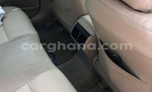 Ra Àlòkù Toyota Camry Red Ọkọ̀ in Accra ni Greater Accra Ra Àlòkù Toyota Camry Red Ọkọ̀ in Accra ni Greater Accra