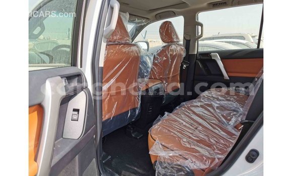 Sayi Imported Toyota Prado White Mota in Import - Dubai a Ashanti Sayi Imported Toyota Prado White Mota in Import - Dubai a Ashanti