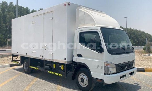 Ra Imported Mitsubishi i funfun Ọkọ̀ in Import - Dubai ni Ashanti Ra Imported Mitsubishi i funfun Ọkọ̀ in Import - Dubai ni Ashanti