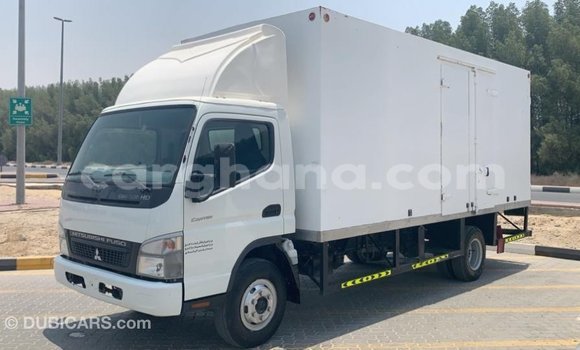 Ra Imported Mitsubishi i funfun Ọkọ̀ in Import - Dubai ni Ashanti Ra Imported Mitsubishi i funfun Ọkọ̀ in Import - Dubai ni Ashanti