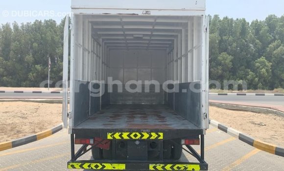 Ra Imported Mitsubishi i funfun Ọkọ̀ in Import - Dubai ni Ashanti Ra Imported Mitsubishi i funfun Ọkọ̀ in Import - Dubai ni Ashanti