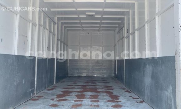 Ra Imported Mitsubishi i funfun Ọkọ̀ in Import - Dubai ni Ashanti Ra Imported Mitsubishi i funfun Ọkọ̀ in Import - Dubai ni Ashanti