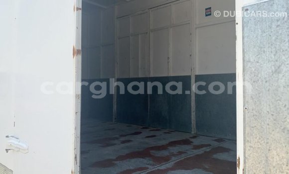 Ra Imported Mitsubishi i funfun Ọkọ̀ in Import - Dubai ni Ashanti Ra Imported Mitsubishi i funfun Ọkọ̀ in Import - Dubai ni Ashanti