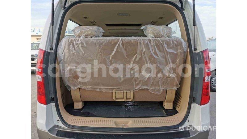 Big with watermark hyundai accent ashanti import dubai 29759