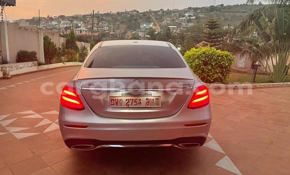 Buy Used Mercedes-Benz E200 Silver Car in Accra in Greater Accra Buy Used Mercedes-Benz E200 Silver Car in Accra in Greater Accra