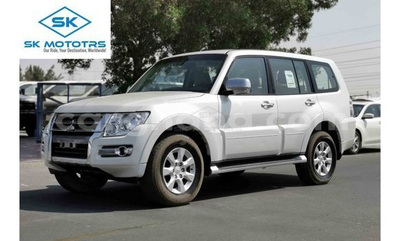Sayi Imported Mitsubishi Pajero White Mota in Import - Dubai a Ashanti Sayi Imported Mitsubishi Pajero White Mota in Import - Dubai a Ashanti