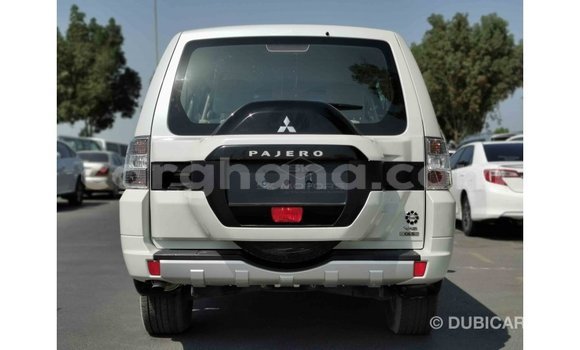 Sayi Imported Mitsubishi Pajero White Mota in Import - Dubai a Ashanti Sayi Imported Mitsubishi Pajero White Mota in Import - Dubai a Ashanti