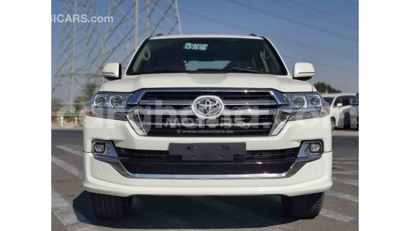 Big with watermark toyota land cruiser ashanti import dubai 29868