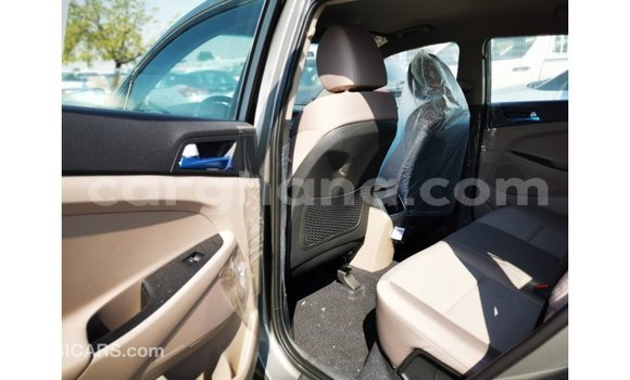 Sayi Imported Hyundai Tucson Green Mota in Import - Dubai a Ashanti Sayi Imported Hyundai Tucson Green Mota in Import - Dubai a Ashanti
