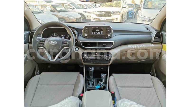 Big with watermark hyundai tucson ashanti import dubai 29887