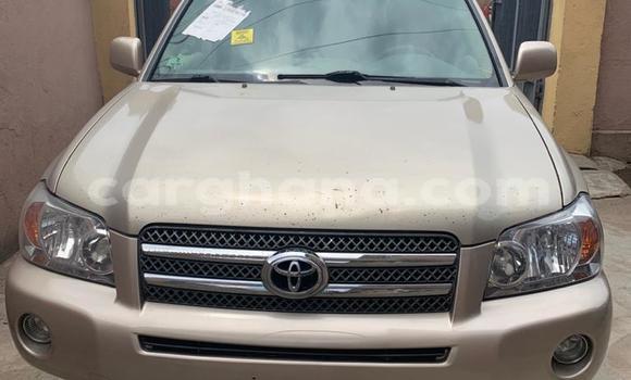 Buy Used Toyota Highlander Other Car in Sekondi in Western