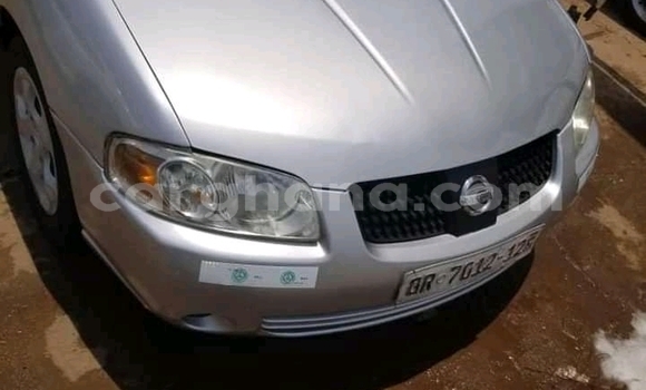 Ra Àlòkù Nissan Sentra funfun Ọkọ̀ in Accra ni Greater Accra Ra Àlòkù Nissan Sentra funfun Ọkọ̀ in Accra ni Greater Accra