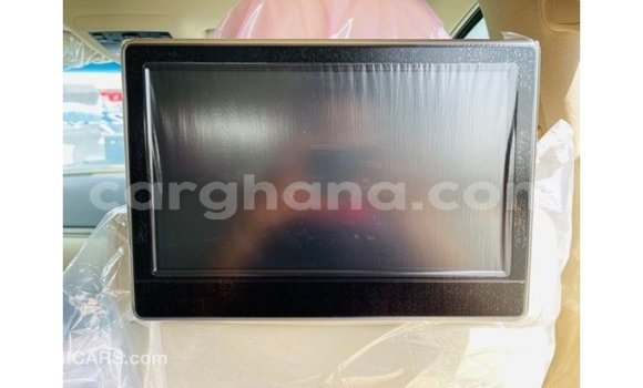 Buy Import Toyota Land Cruiser White Car in Import - Dubai in Ashanti Buy Import Toyota Land Cruiser White Car in Import - Dubai in Ashanti