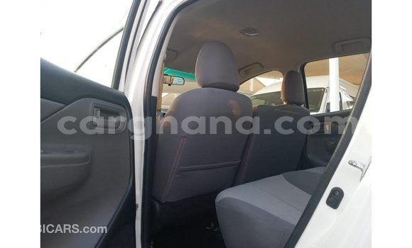 Buy Import Mitsubishi L200 White Car in Import - Dubai in Ashanti Buy Import Mitsubishi L200 White Car in Import - Dubai in Ashanti
