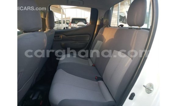 Buy Import Mitsubishi L200 White Car in Import - Dubai in Ashanti Buy Import Mitsubishi L200 White Car in Import - Dubai in Ashanti
