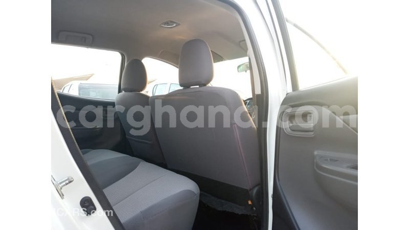 Big with watermark mitsubishi l200 ashanti import dubai 29945