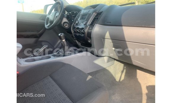 Sayi Imported Ford Ranger White Mota in Import - Dubai a Ashanti Sayi Imported Ford Ranger White Mota in Import - Dubai a Ashanti