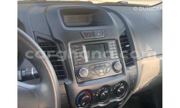 Sayi Imported Ford Ranger White Mota in Import - Dubai a Ashanti Sayi Imported Ford Ranger White Mota in Import - Dubai a Ashanti