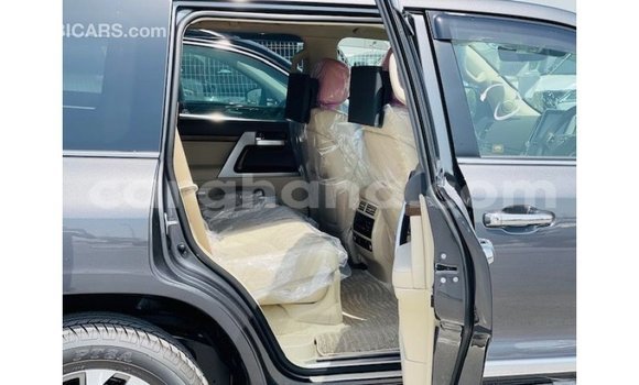 Sayi Imported Toyota Land Cruiser Sauran Mota in Import - Dubai a Ashanti Sayi Imported Toyota Land Cruiser Sauran Mota in Import - Dubai a Ashanti
