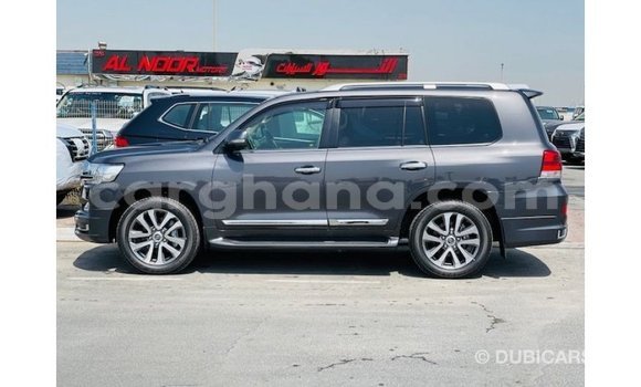 Sayi Imported Toyota Land Cruiser Sauran Mota in Import - Dubai a Ashanti Sayi Imported Toyota Land Cruiser Sauran Mota in Import - Dubai a Ashanti