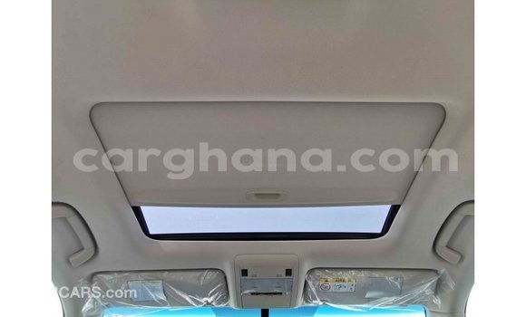 Buy Import Toyota Land Cruiser White Car in Import - Dubai in Ashanti Buy Import Toyota Land Cruiser White Car in Import - Dubai in Ashanti