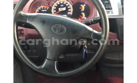 Buy Import Toyota Hilux White Car in Import - Dubai in Ashanti Buy Import Toyota Hilux White Car in Import - Dubai in Ashanti