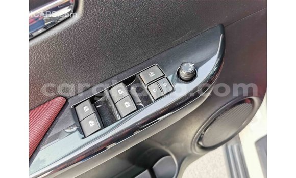 Buy Import Toyota Hilux White Car in Import - Dubai in Ashanti Buy Import Toyota Hilux White Car in Import - Dubai in Ashanti