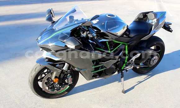 Buy Used Kawasaki Ninja Beige Bike in Kumasi in Ashanti Buy Used Kawasaki Ninja Beige Bike in Kumasi in Ashanti