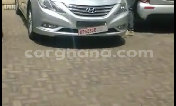 Ra Imported Hyundai Sonata Silver Ọkọ̀ in Accra ni Greater Accra