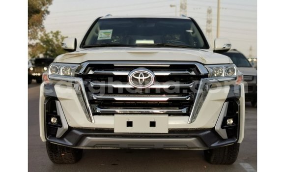Ra Imported Toyota Land Cruiser funfun Ọkọ̀ in Import - Dubai ni Ashanti Ra Imported Toyota Land Cruiser funfun Ọkọ̀ in Import - Dubai ni Ashanti