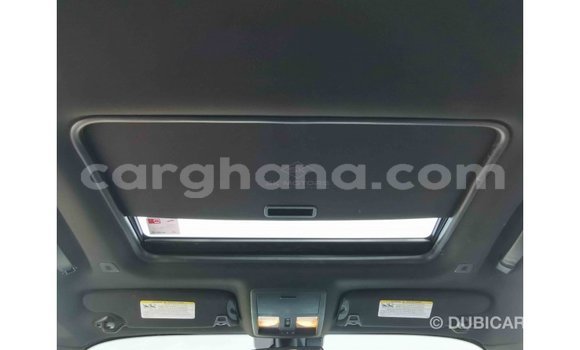 Sayi Imported Dodge Challenger White Mota in Import - Dubai a Ashanti Sayi Imported Dodge Challenger White Mota in Import - Dubai a Ashanti