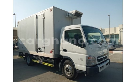 Ra Imported Mitsubishi i funfun Ọkọ̀ in Import - Dubai ni Ashanti Ra Imported Mitsubishi i funfun Ọkọ̀ in Import - Dubai ni Ashanti