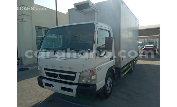 Ra Imported Mitsubishi i funfun Ọkọ̀ in Import - Dubai ni Ashanti Ra Imported Mitsubishi i funfun Ọkọ̀ in Import - Dubai ni Ashanti