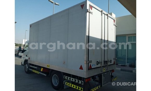 Ra Imported Mitsubishi i funfun Ọkọ̀ in Import - Dubai ni Ashanti Ra Imported Mitsubishi i funfun Ọkọ̀ in Import - Dubai ni Ashanti