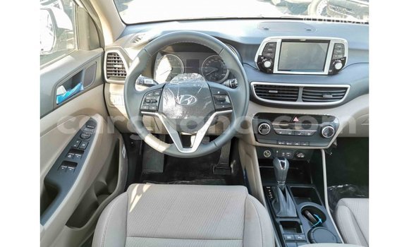 Buy Import Hyundai Tucson White Car in Import - Dubai in Ashanti Buy Import Hyundai Tucson White Car in Import - Dubai in Ashanti