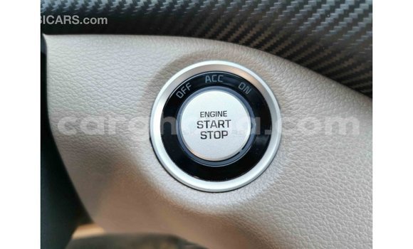 Buy Import Hyundai Tucson White Car in Import - Dubai in Ashanti Buy Import Hyundai Tucson White Car in Import - Dubai in Ashanti