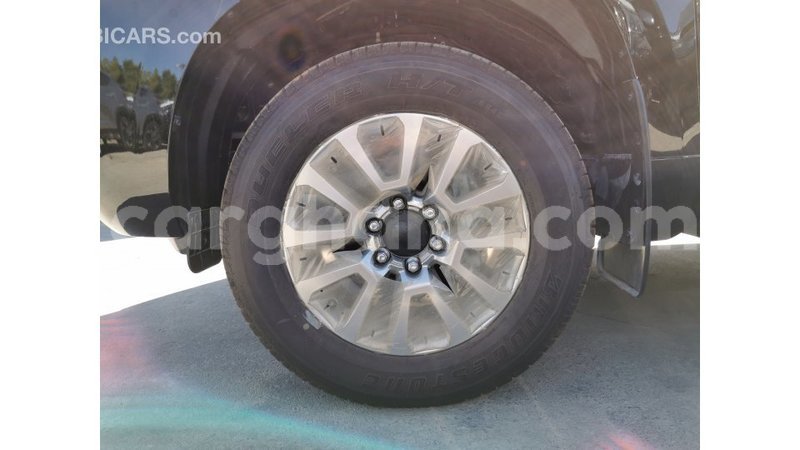 Big with watermark toyota prado ashanti import dubai 30085