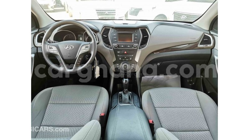 Big with watermark hyundai santa fe ashanti import dubai 30094