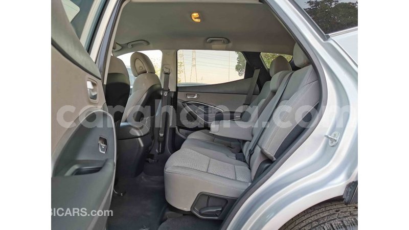 Big with watermark hyundai santa fe ashanti import dubai 30094