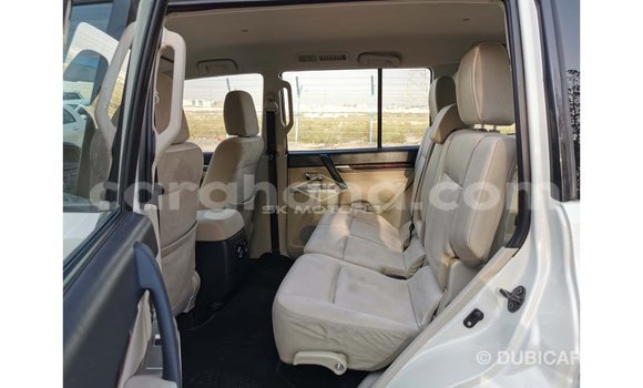 Sayi Imported Mitsubishi Pajero White Mota in Import - Dubai a Ashanti Sayi Imported Mitsubishi Pajero White Mota in Import - Dubai a Ashanti