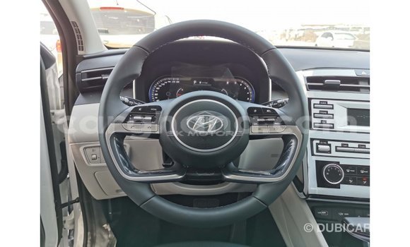 Buy Import Hyundai Tucson White Car in Import - Dubai in Ashanti Buy Import Hyundai Tucson White Car in Import - Dubai in Ashanti