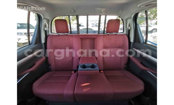 Sayi Imported Toyota Hilux Black Mota in Import - Dubai a Ashanti Sayi Imported Toyota Hilux Black Mota in Import - Dubai a Ashanti